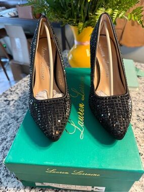 New Lauren Lorraine Black Sequin Pointed-Toe Pumps